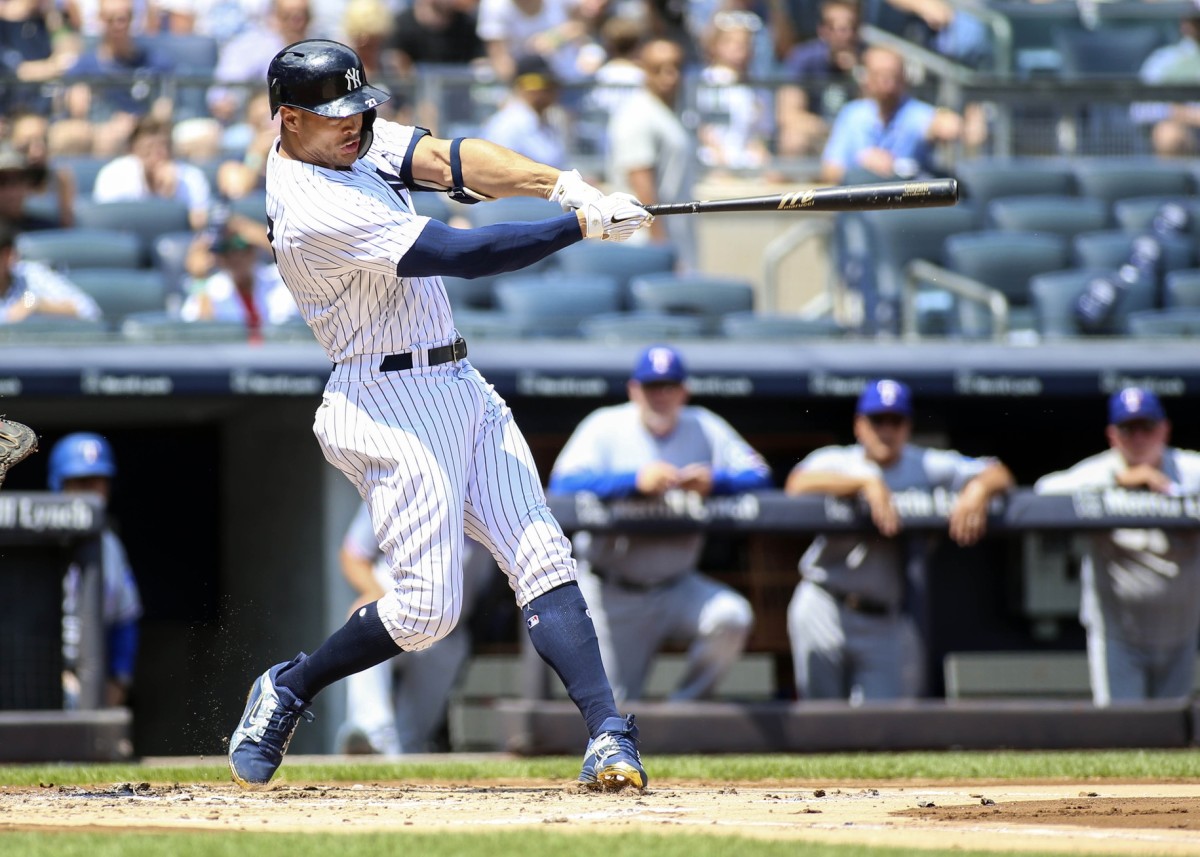 giancarlo stanton home run in yankee stadium